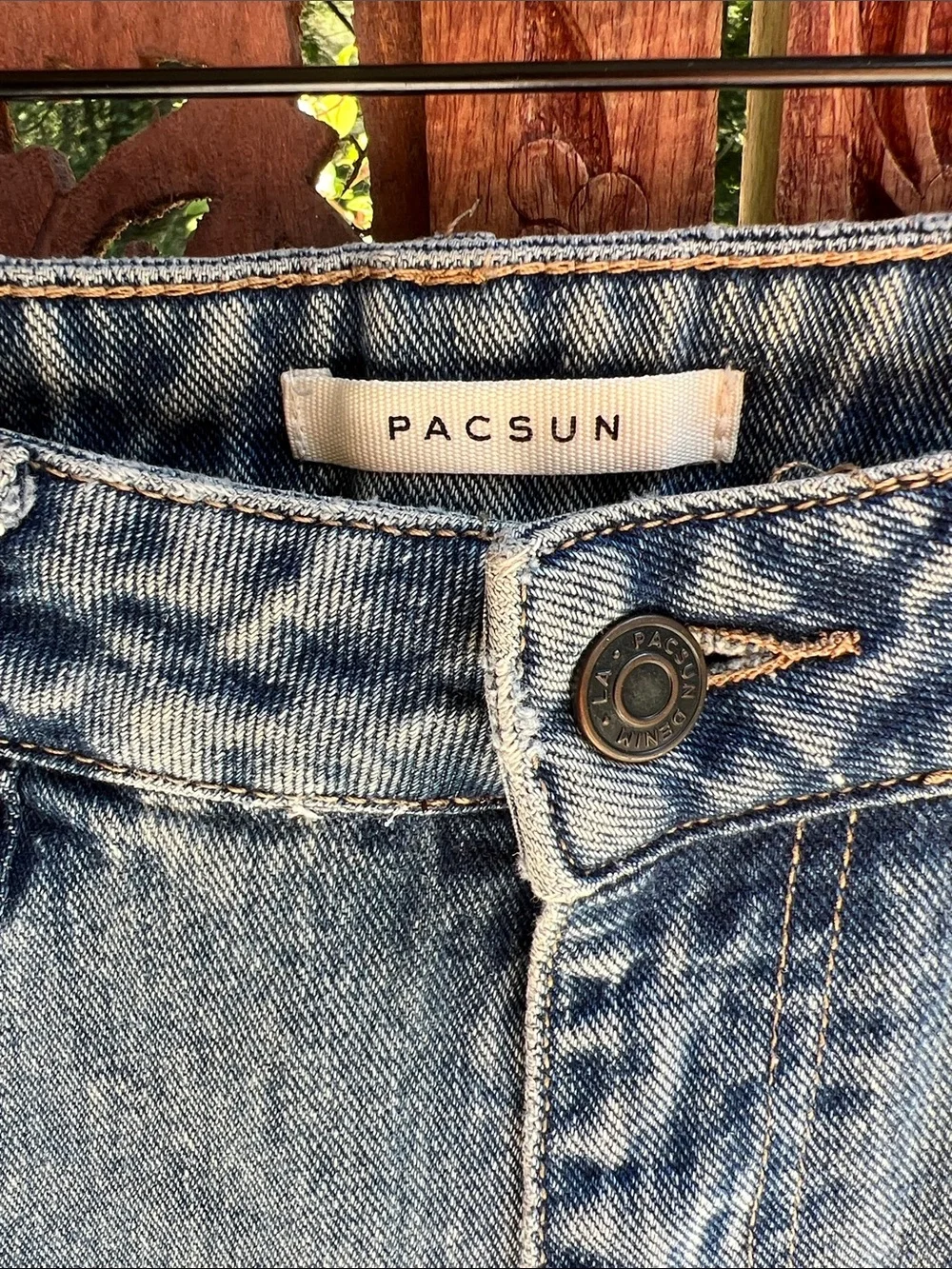PacSun Mom High-Rise Straight Leg Jeans in Light Blue